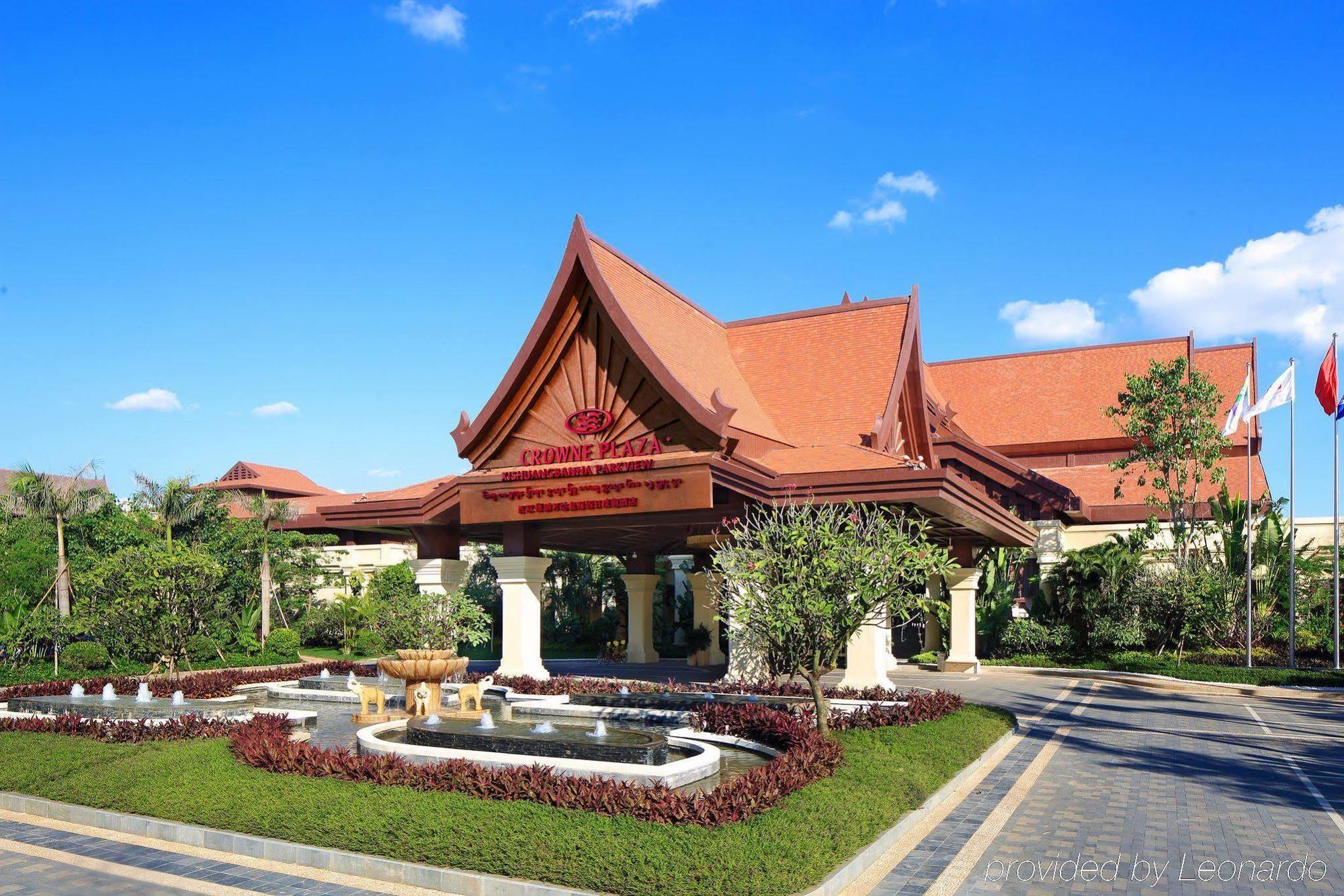 Crowne Plaza Resort Xishuangbanna Parkview Jinghong Esterno foto