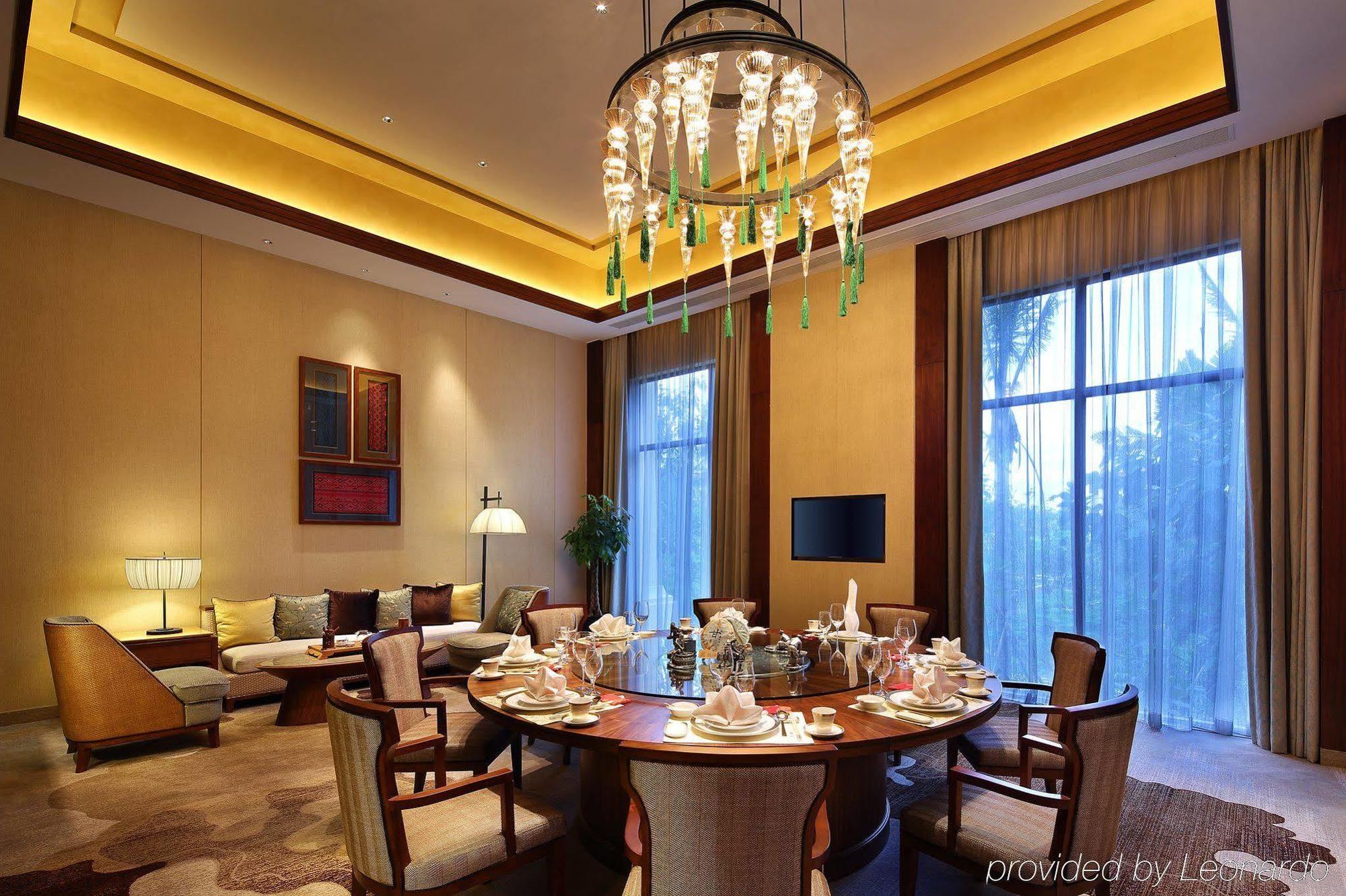 Crowne Plaza Resort Xishuangbanna Parkview Jinghong Esterno foto